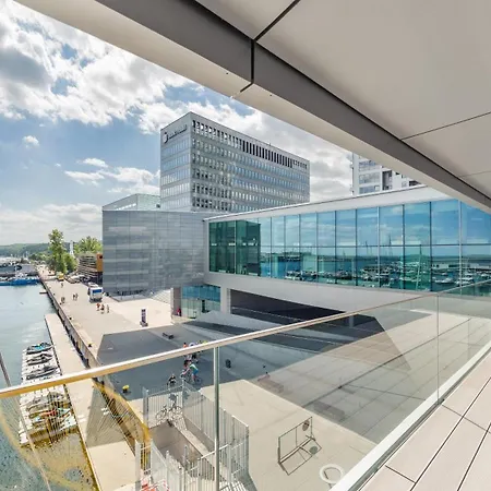 Center Yacht Park Marina View Apartment Gdynia