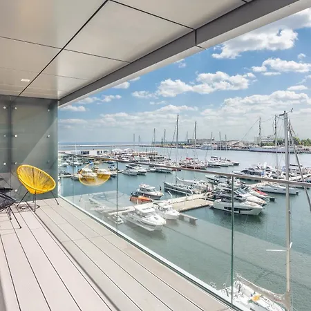 Apartment Center Yacht Park Marina View *